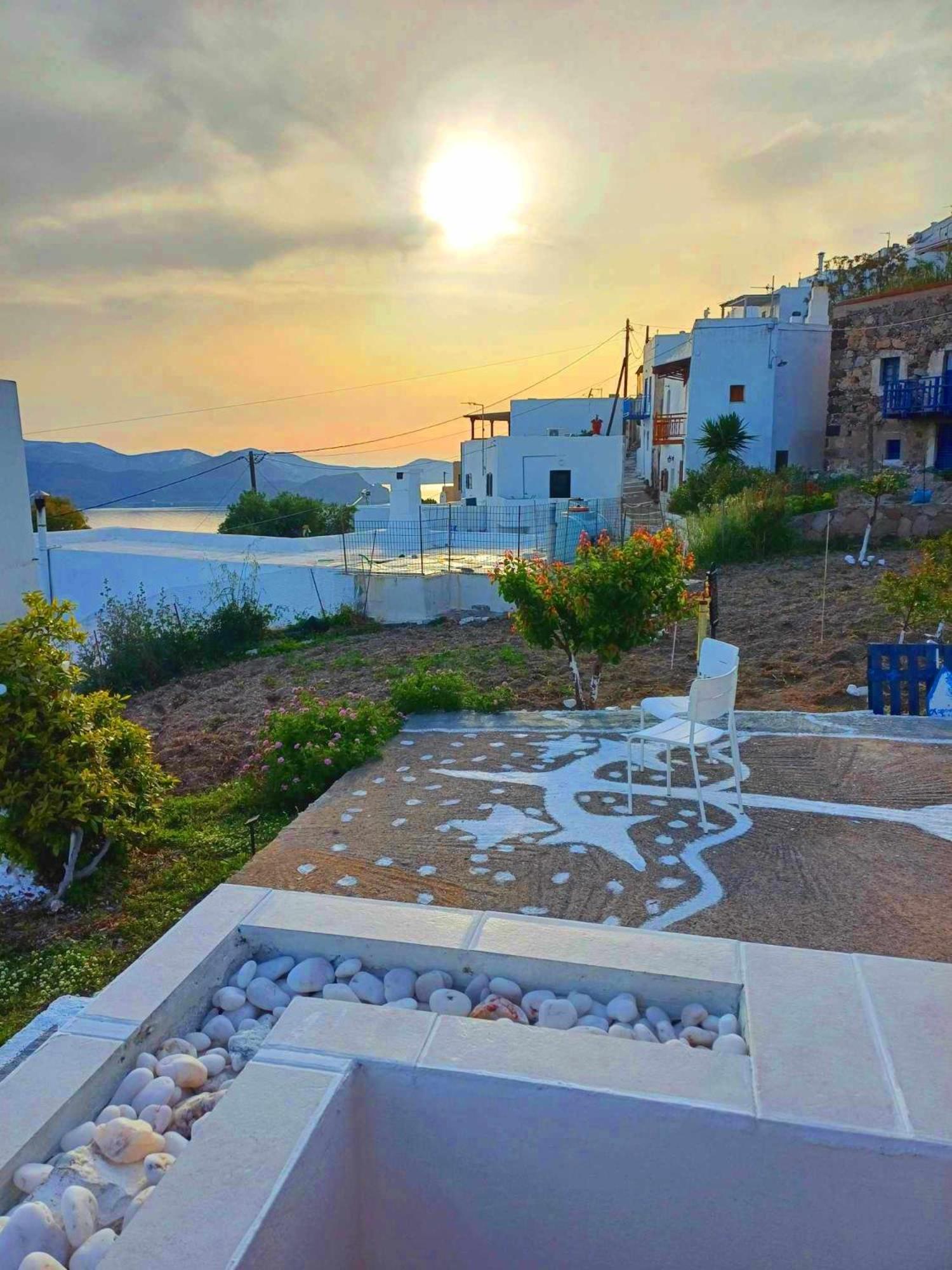 Georgia Rooms Milos Plaka  Ngoại thất bức ảnh